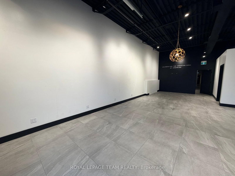60 Elgin St W photo 3
