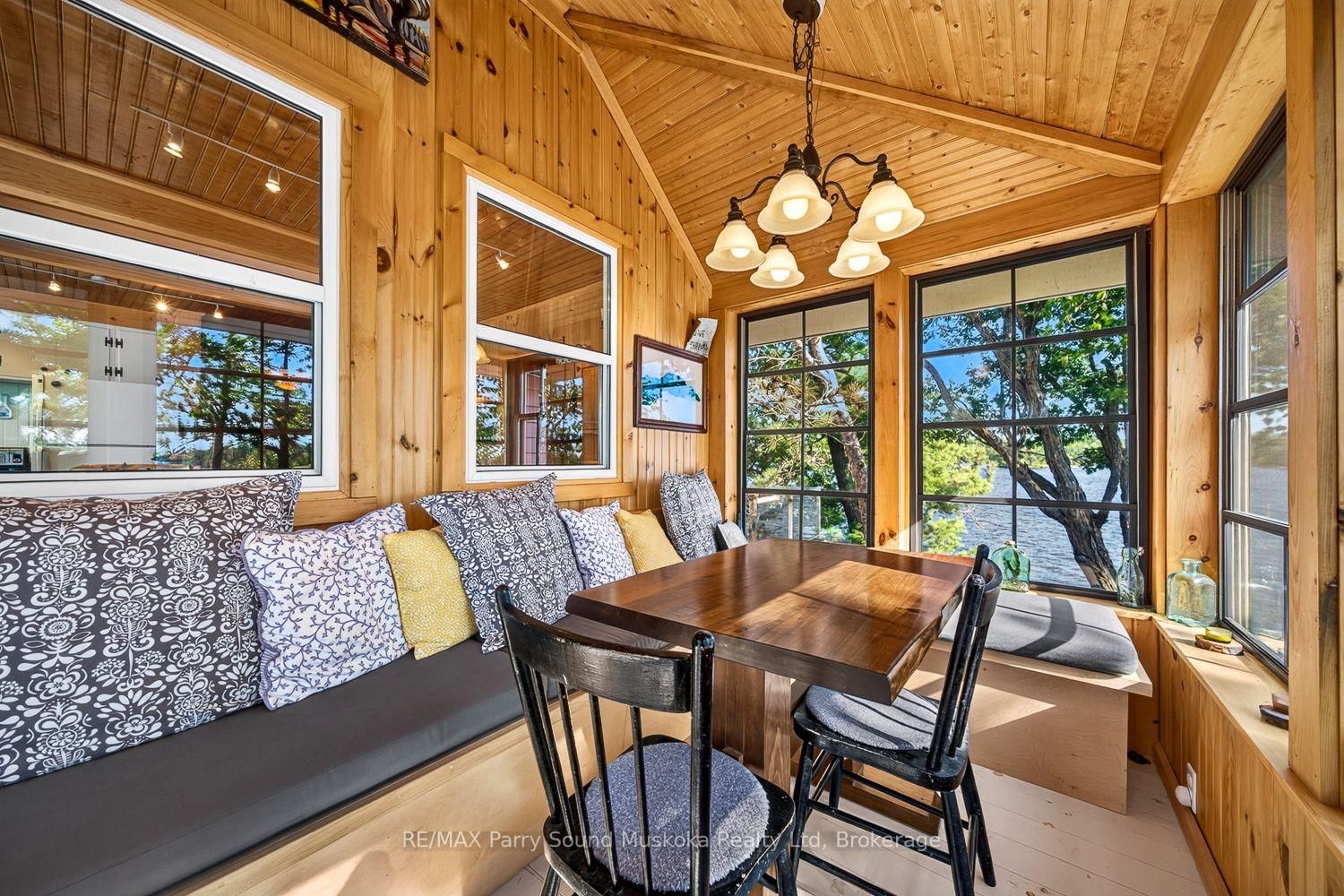 0 ISLAND DB71 • The Archipelago, ON photo 30