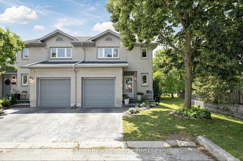 16 - 1 Royalwood Court