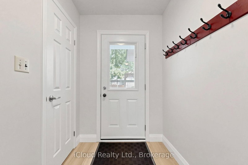16 - 1 Royalwood Court