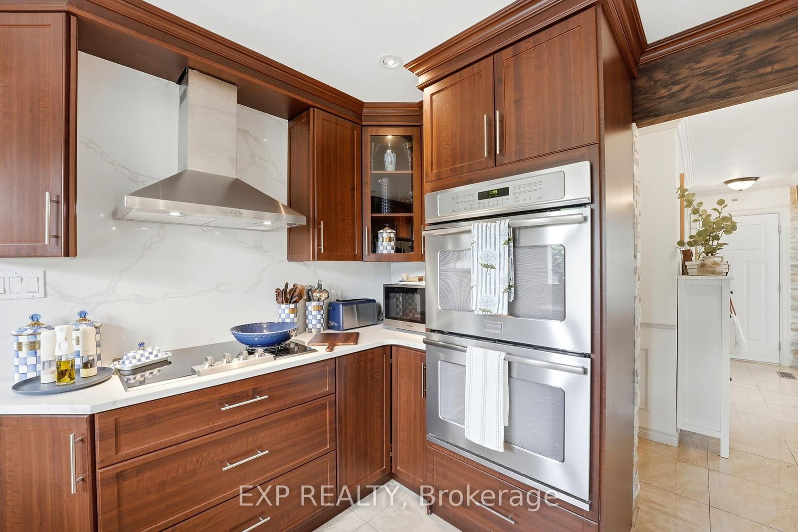 748 WESTON Drive • Ottawa, ON photo 11