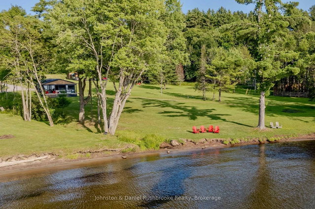 Site 11 - 1366 Rosseau Lake Road 2 Road