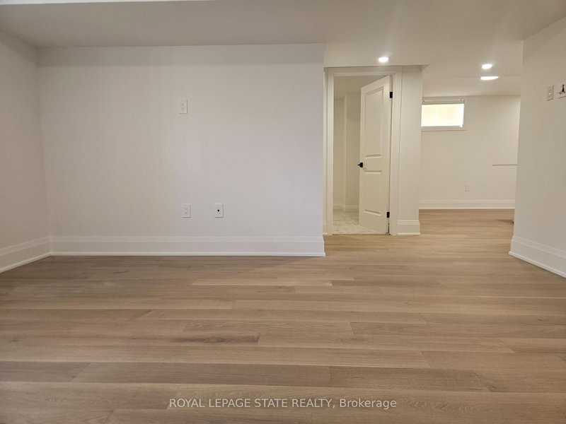 Lower - 115 Chesley Street