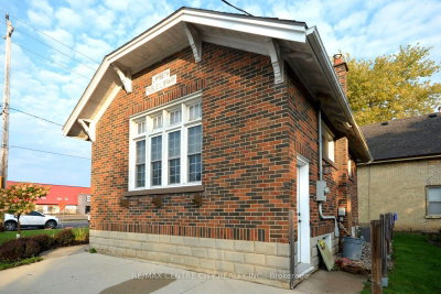 4346 Colonel Talbot Road — photo 2