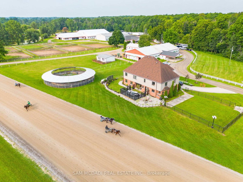 1046 Concession 6 Road W
