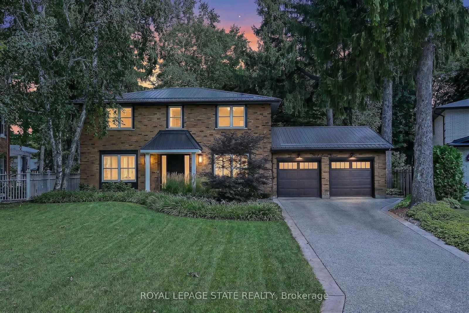 Detached House sold at 341 Lima Court, Hamilton, Ontario, L9G 3M8 - Meadowlands - MLS: X13610280