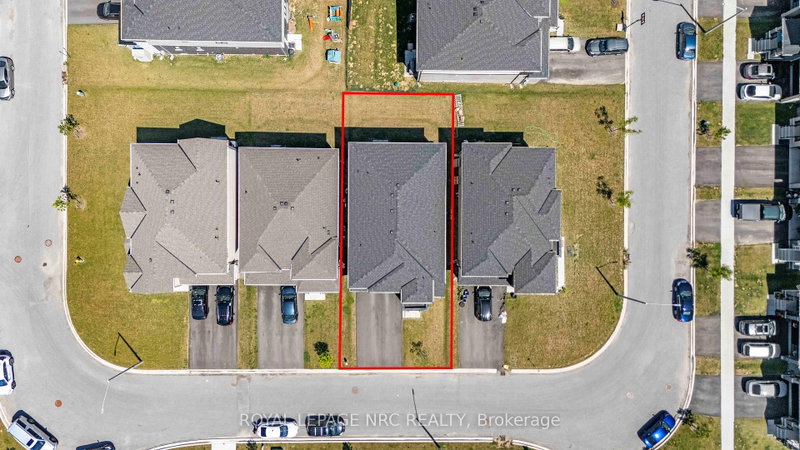 66 Sunflower Crescent