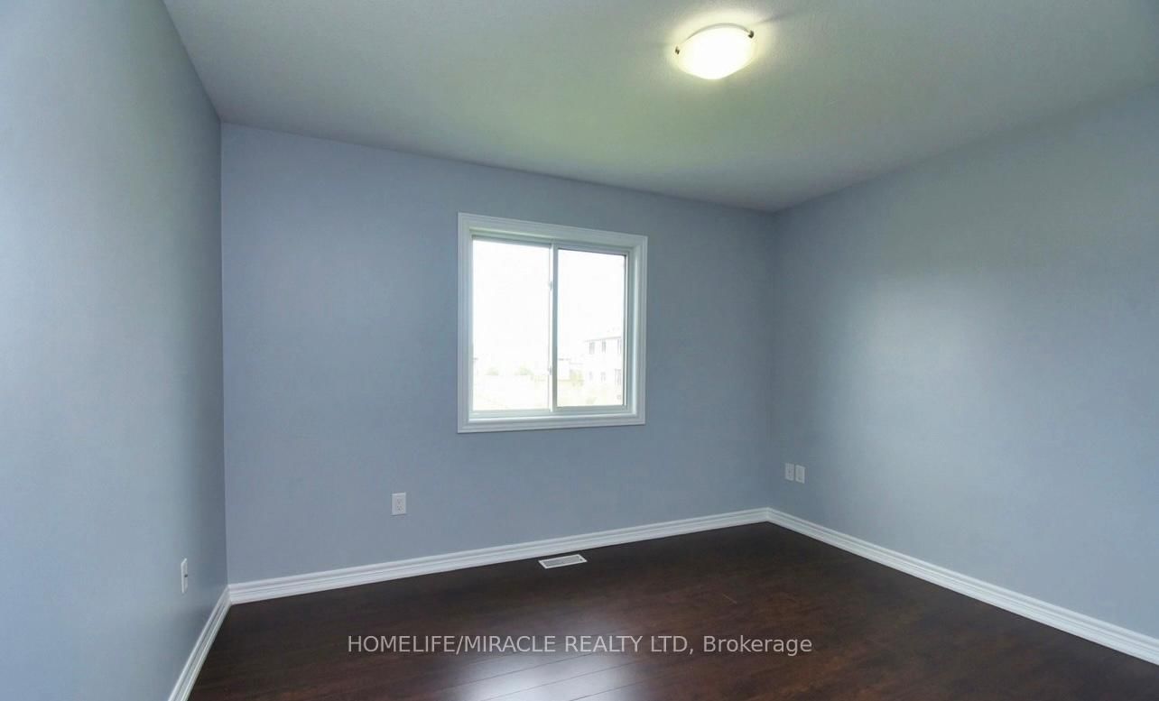 Upper - 7733 Oldfield Road, Niagara Falls 5