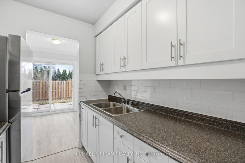 7 - 125 Limeridge Road W