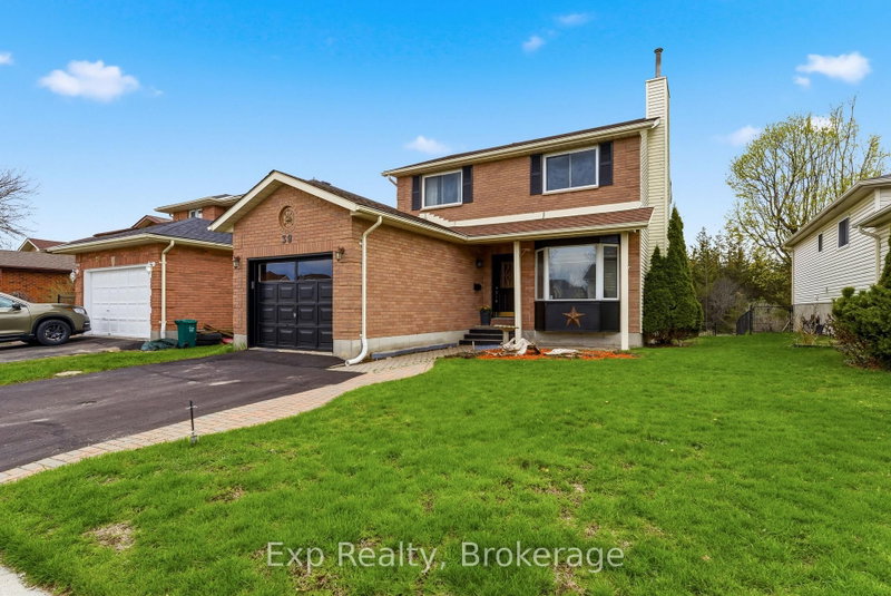 39 Sherwood Crescent