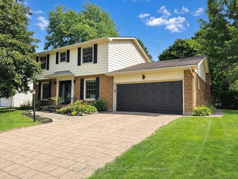 196 Wychwood Park