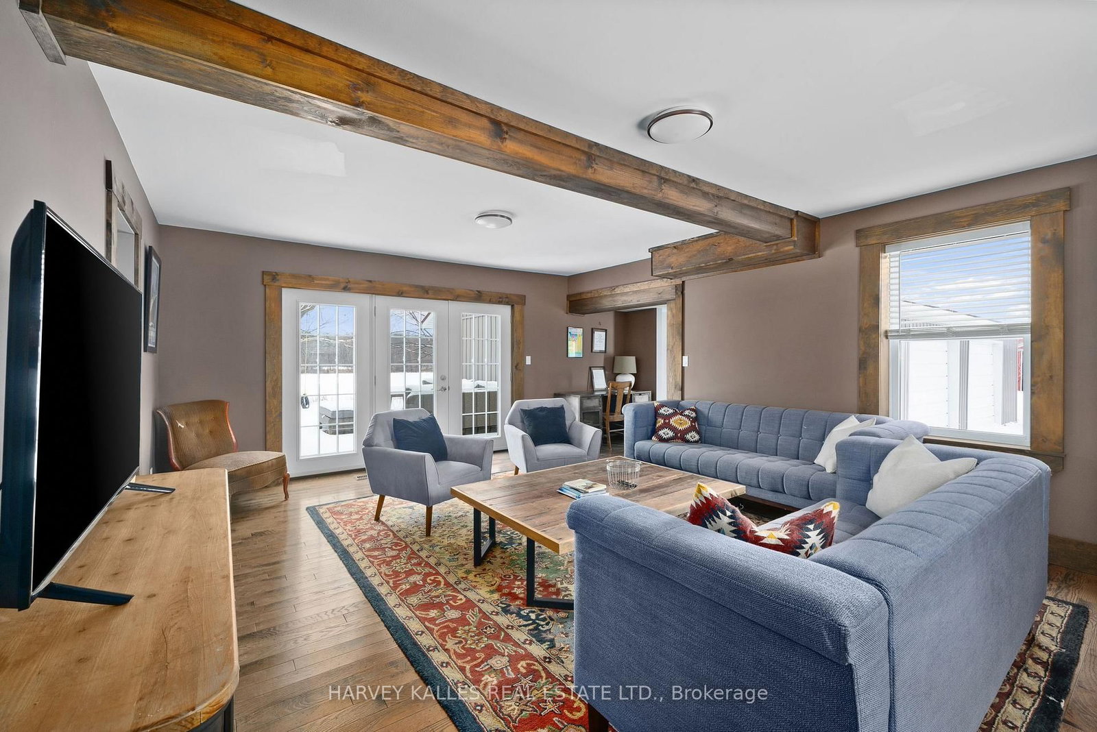 Listing Image 7