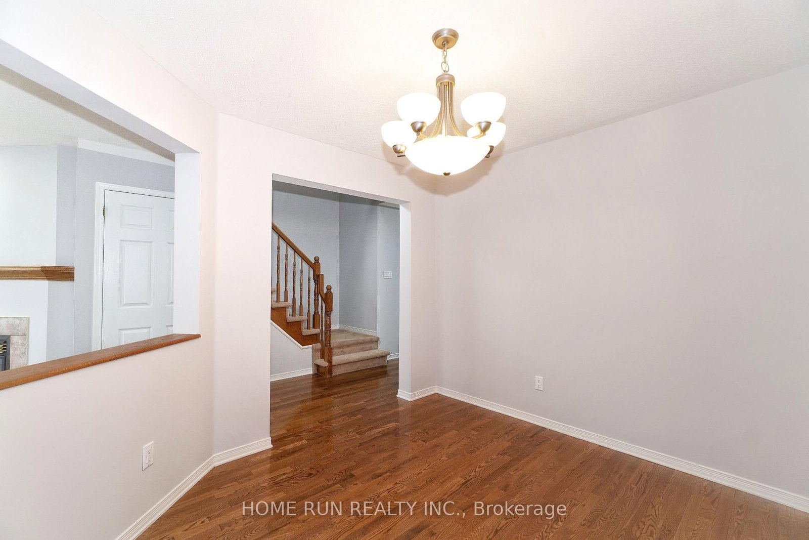 85 Palmadeo Drive • Ottawa, ON photo 15