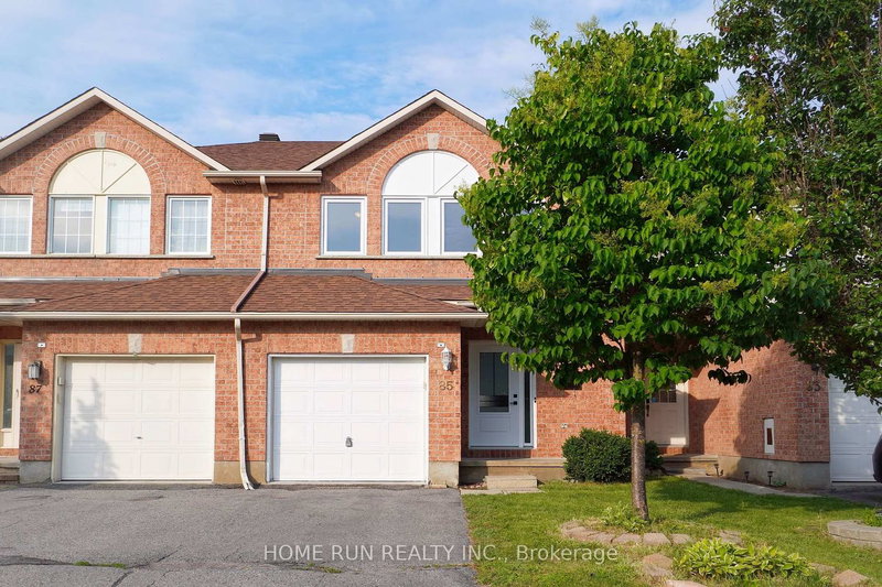 85 Palmadeo Drive