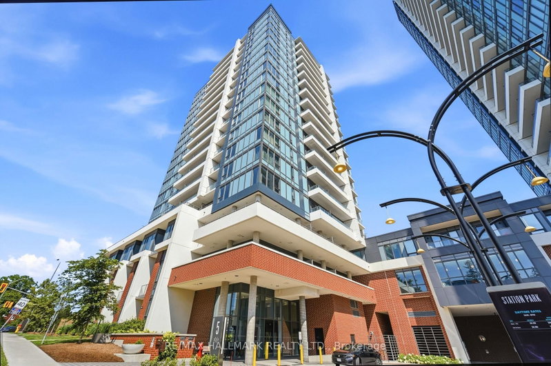 5 Wellington Street Unit 1406