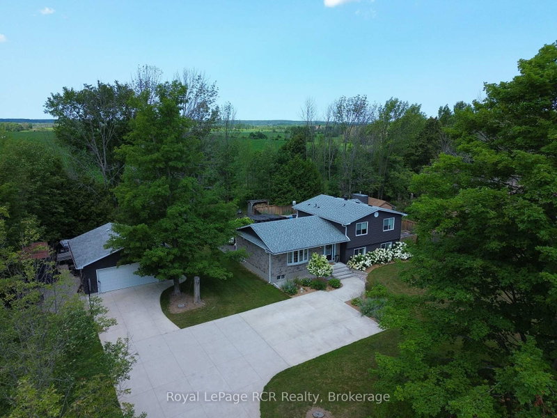 319370 Grey Road 1 Road