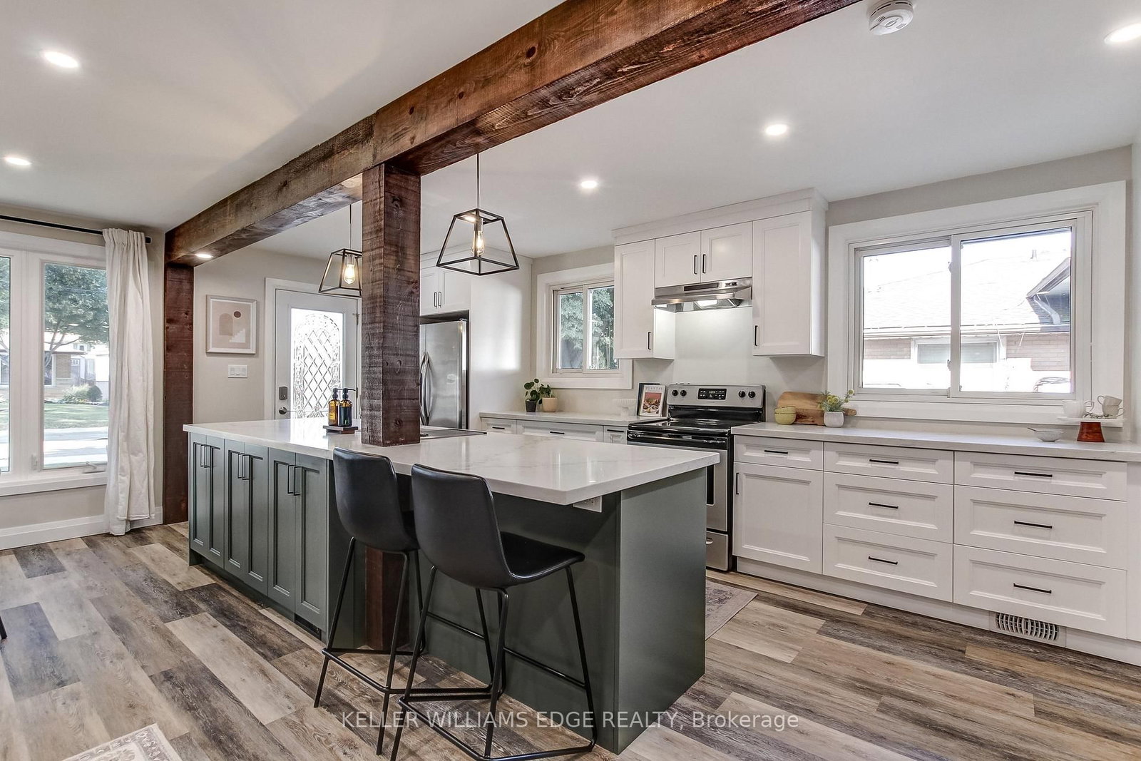 323 Cranbrook Drive • Hamilton, ON photo 6