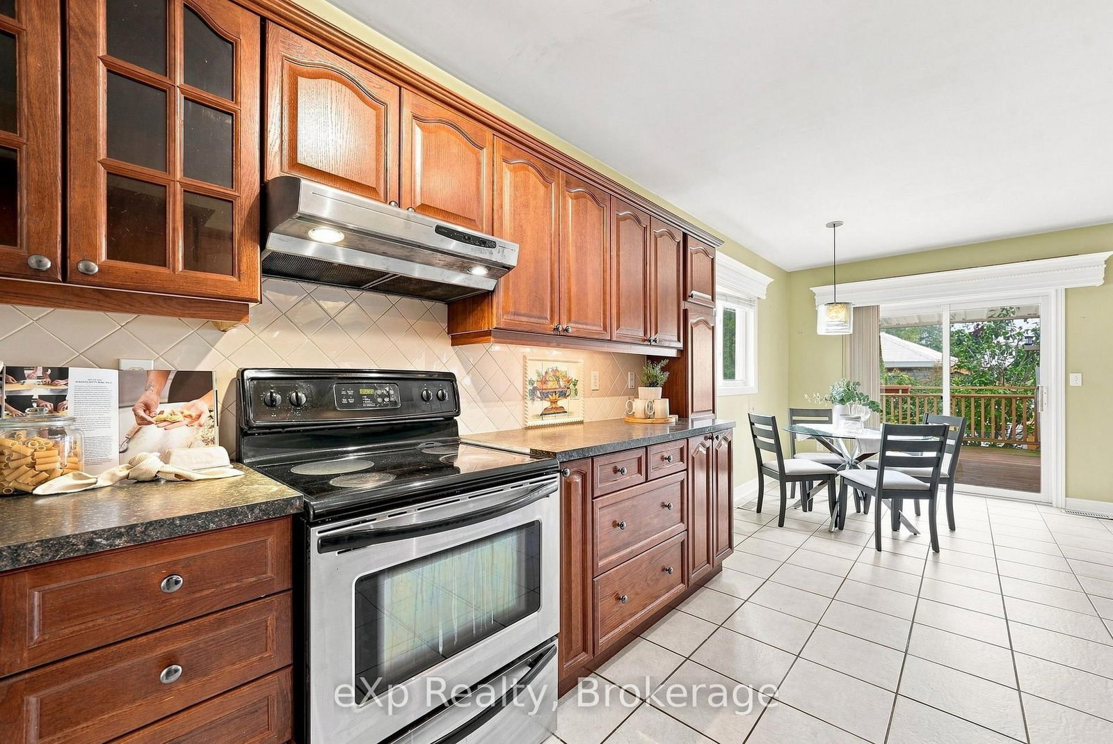 64 Huffman Avenue • Port Hope, ON photo 11