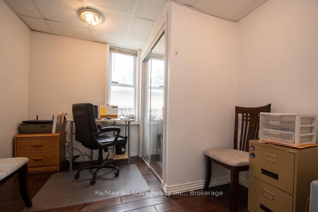 59 W George Street • Kawartha Lakes, ON photo 21