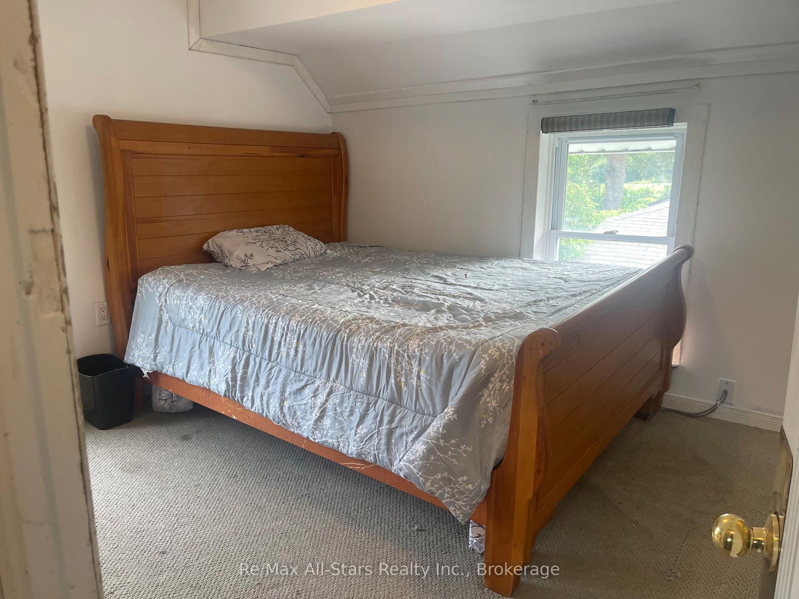 59 W George Street • Kawartha Lakes, ON photo 34