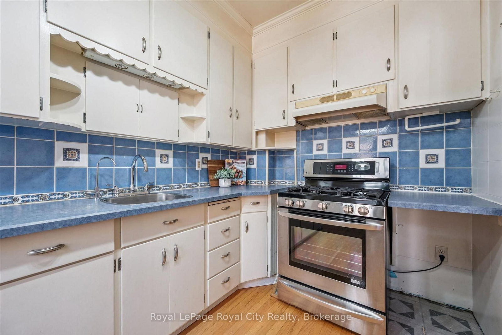 22 Boult Avenue • Guelph, ON photo 25