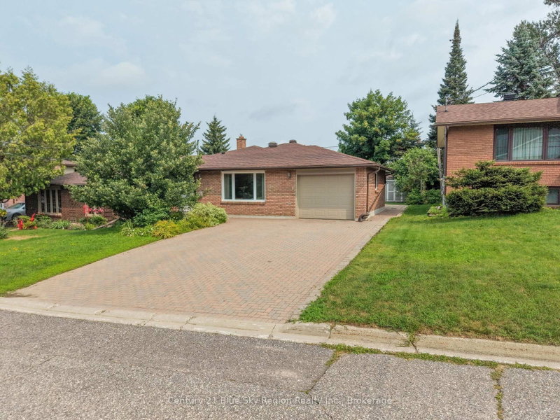 113 Sable Crescent