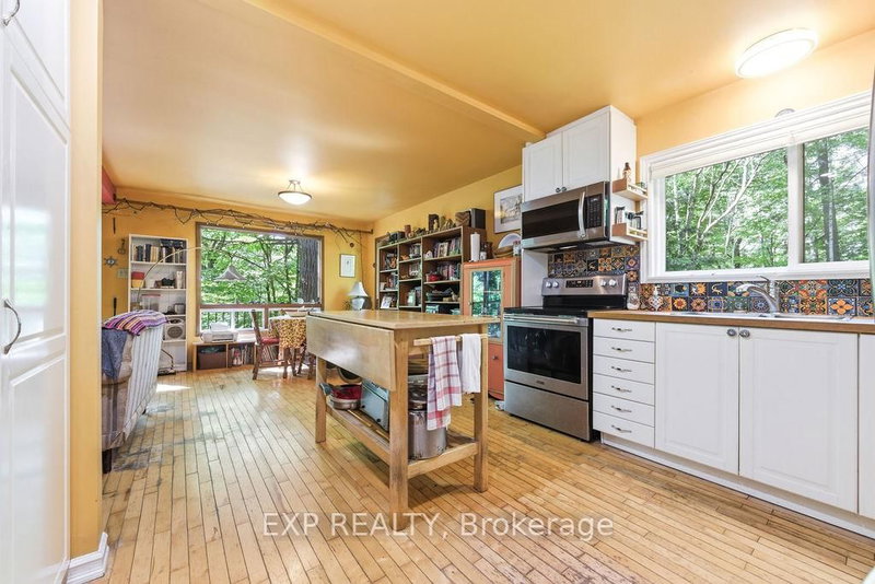 2205 Calabogie Road