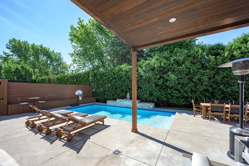 3 - 1452 Byron Baseline Road