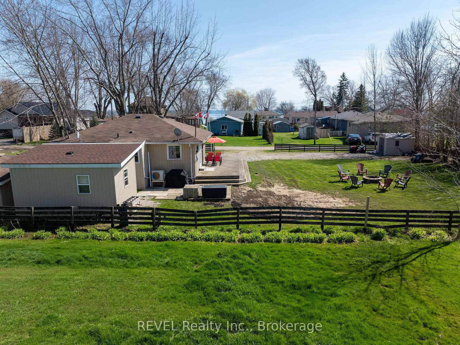 11 Walter Drive • Haldimand, ON photo 29