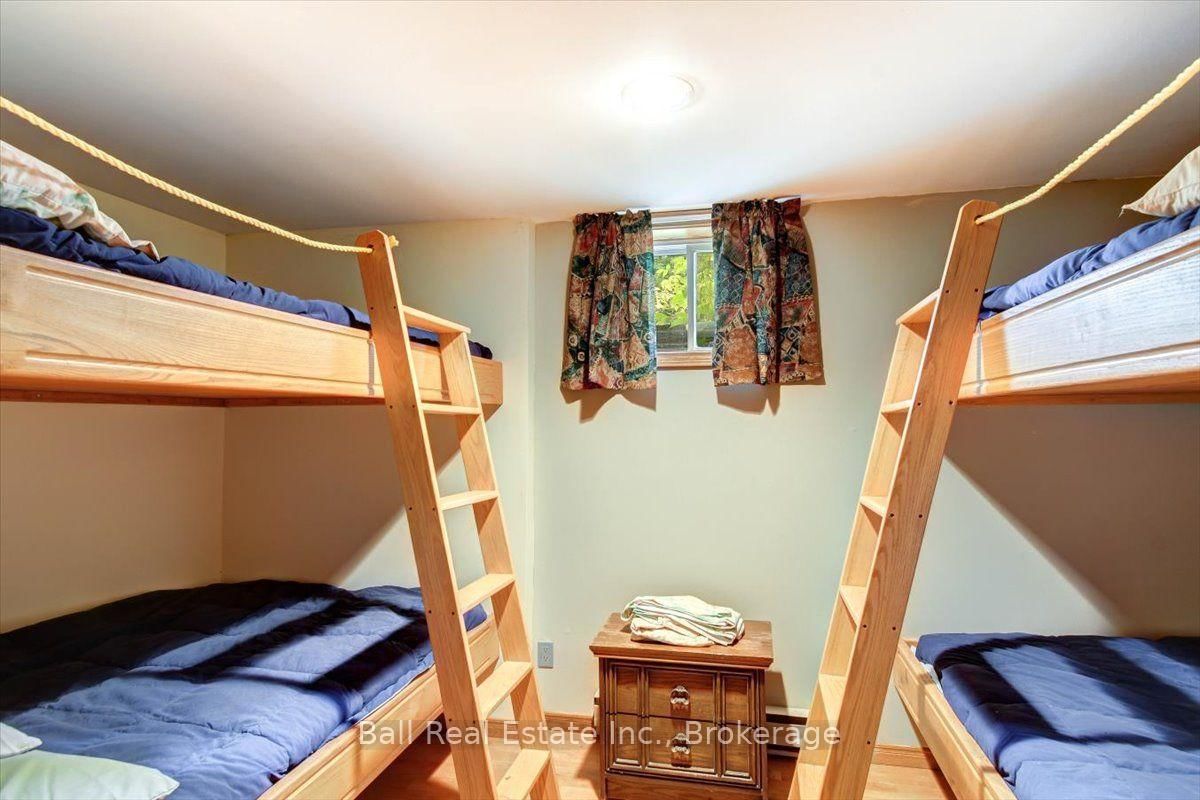 1608 Tusk Trail • Dysart et al, ON photo 26