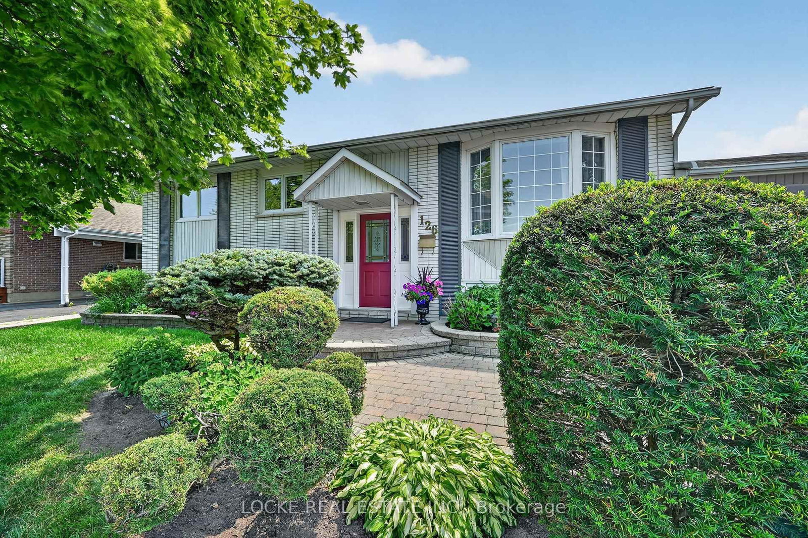 Detached House sold at 126 Juniper Street, Orleans, Ontario, K1E 1A4 - Chatelaine Village - MLS: X13613418