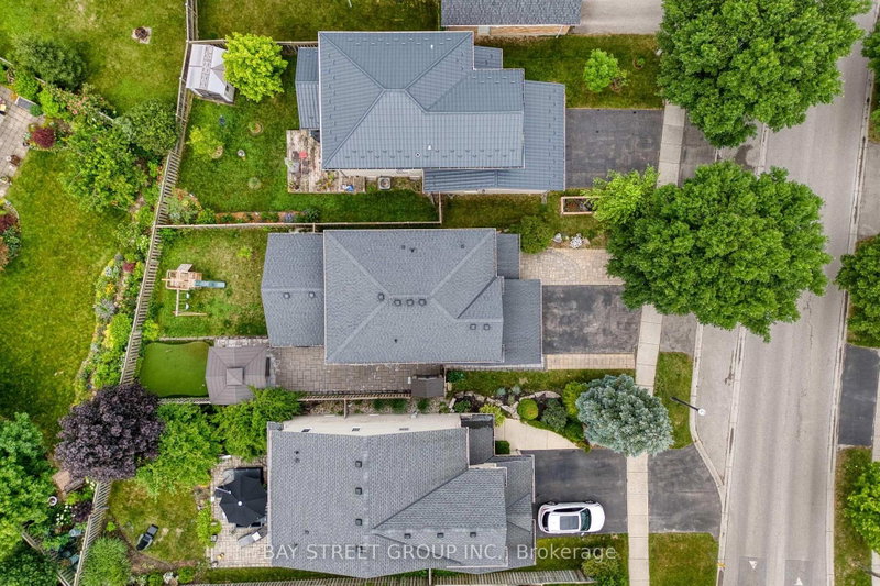 213 HAWTHORNE Road