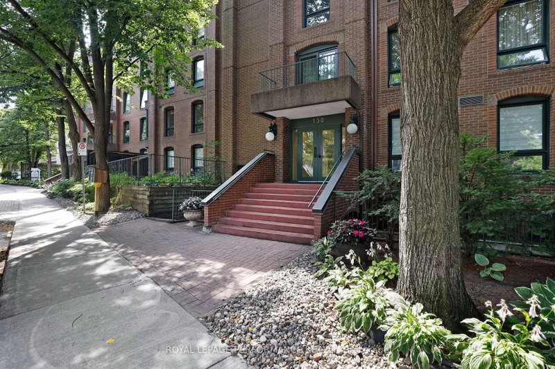 4 - 130 Rideau Terrace