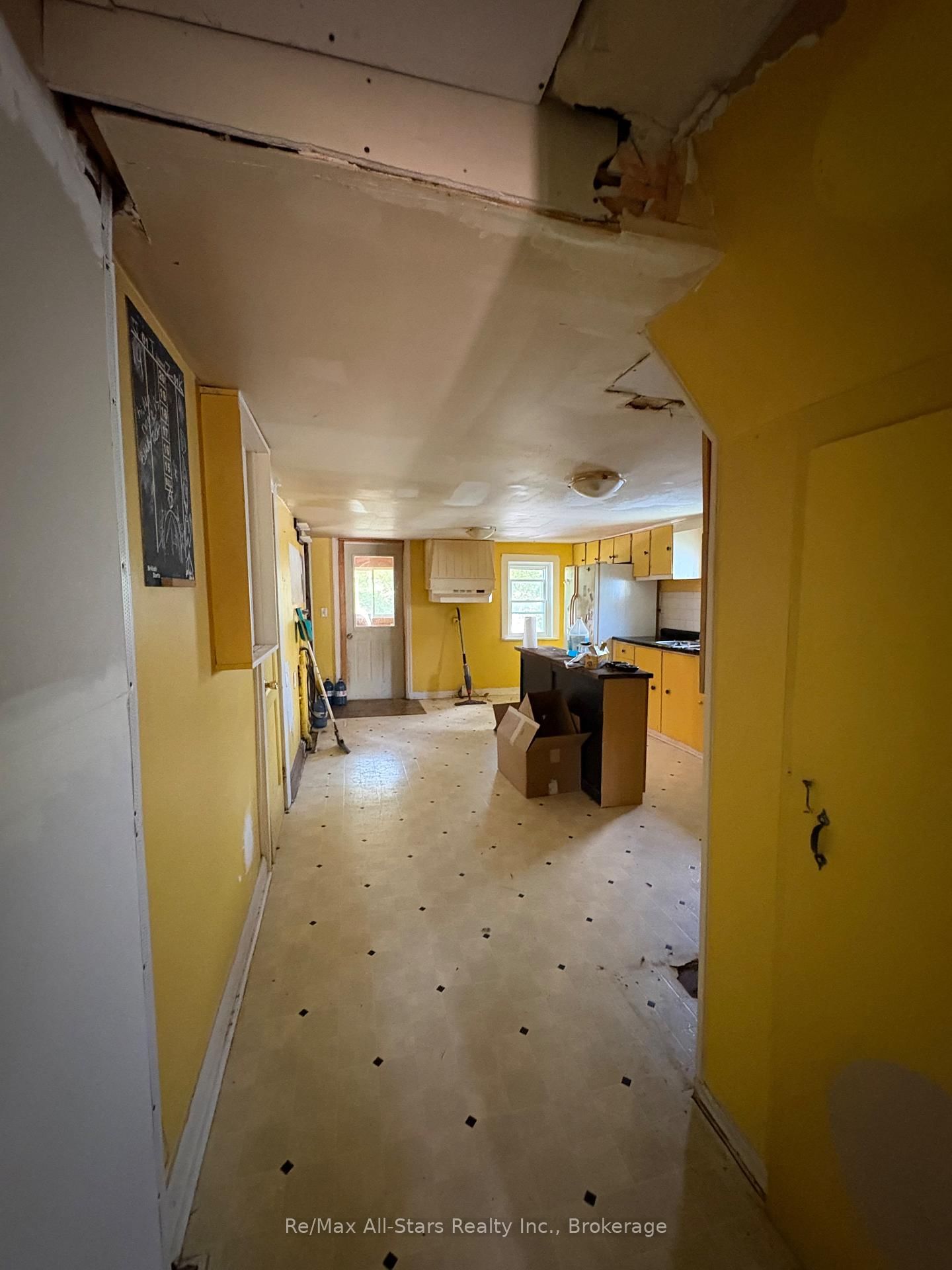 106 Bond Street E • Kawartha Lakes, ON photo 47