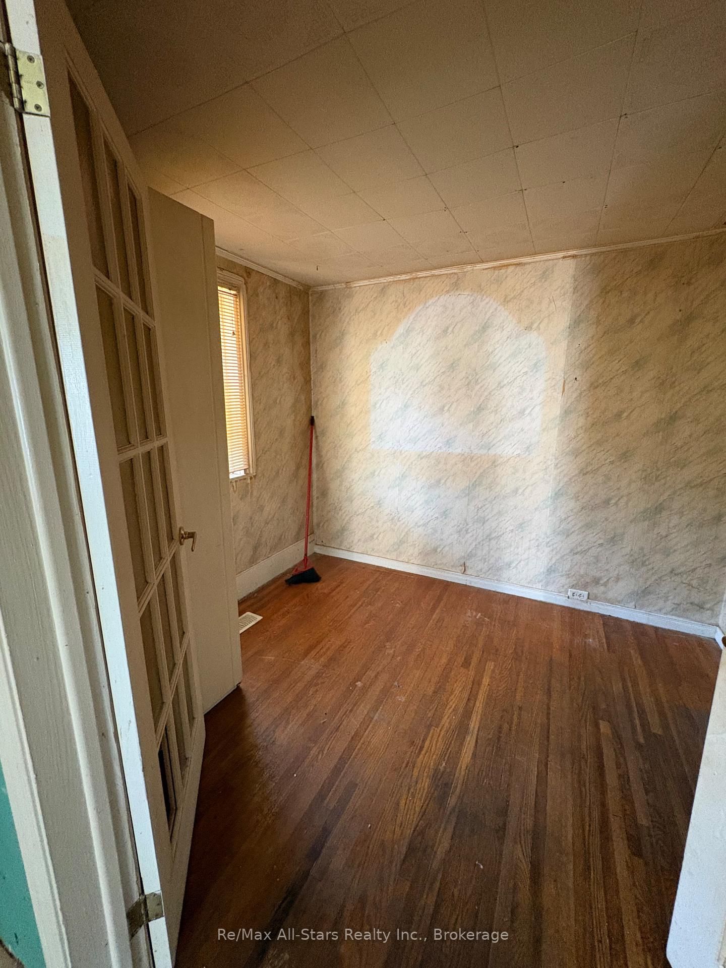 106 Bond Street E • Kawartha Lakes, ON photo 48