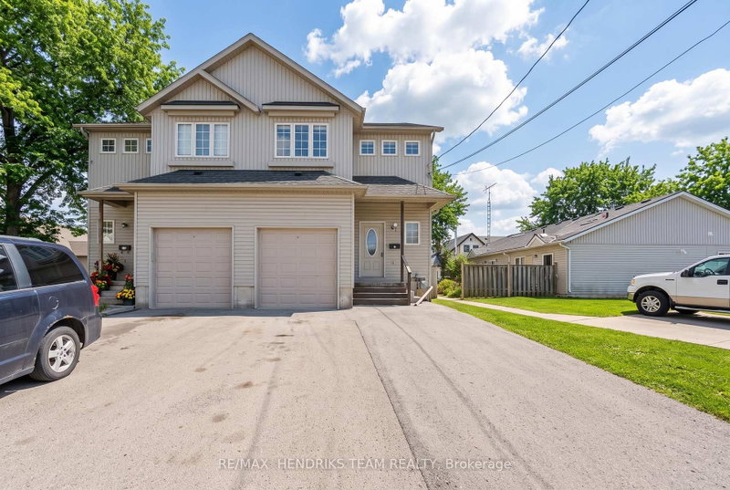2 Townline Road E