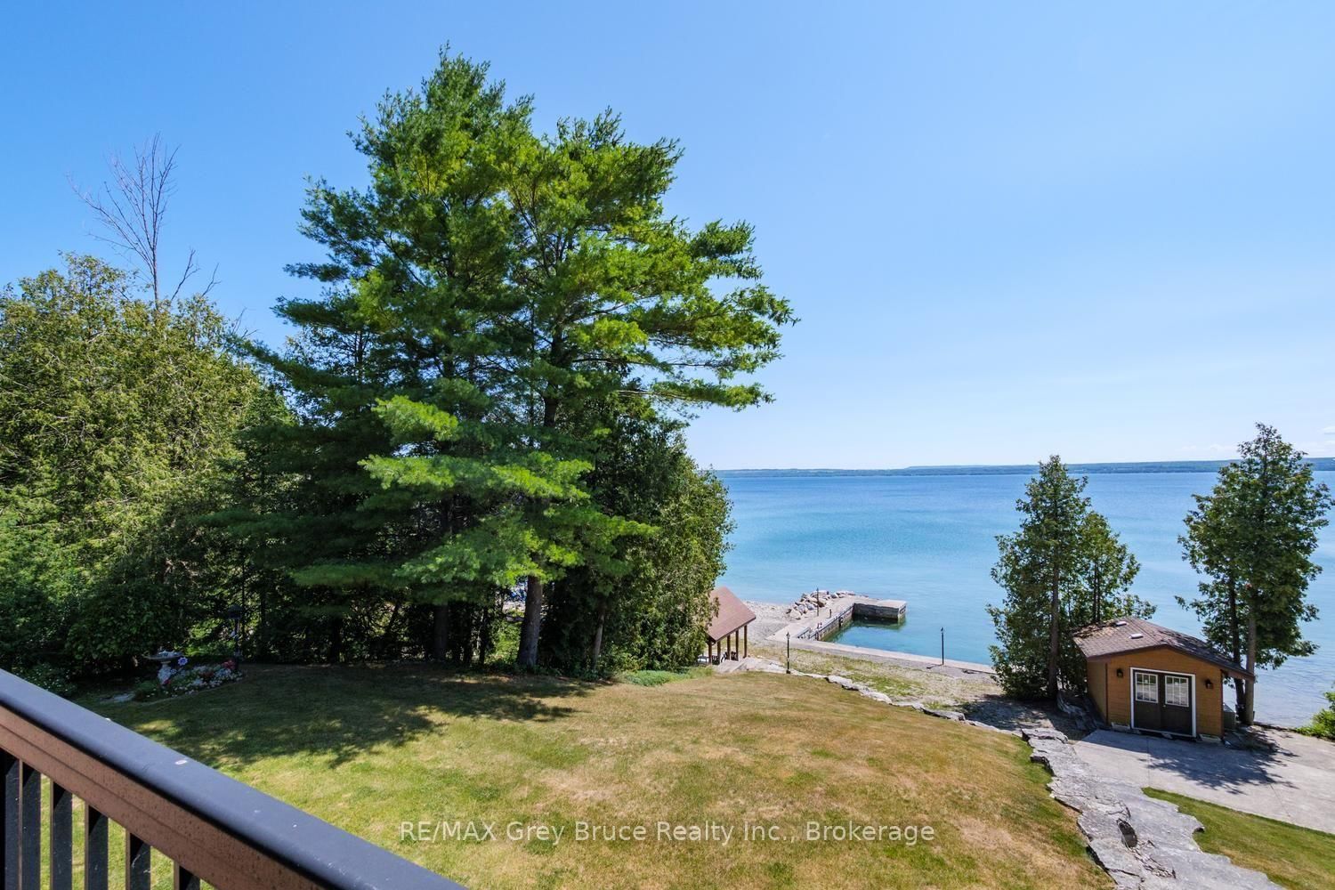 491 Balmy Beach Road • Georgian Bluffs, ON photo 15