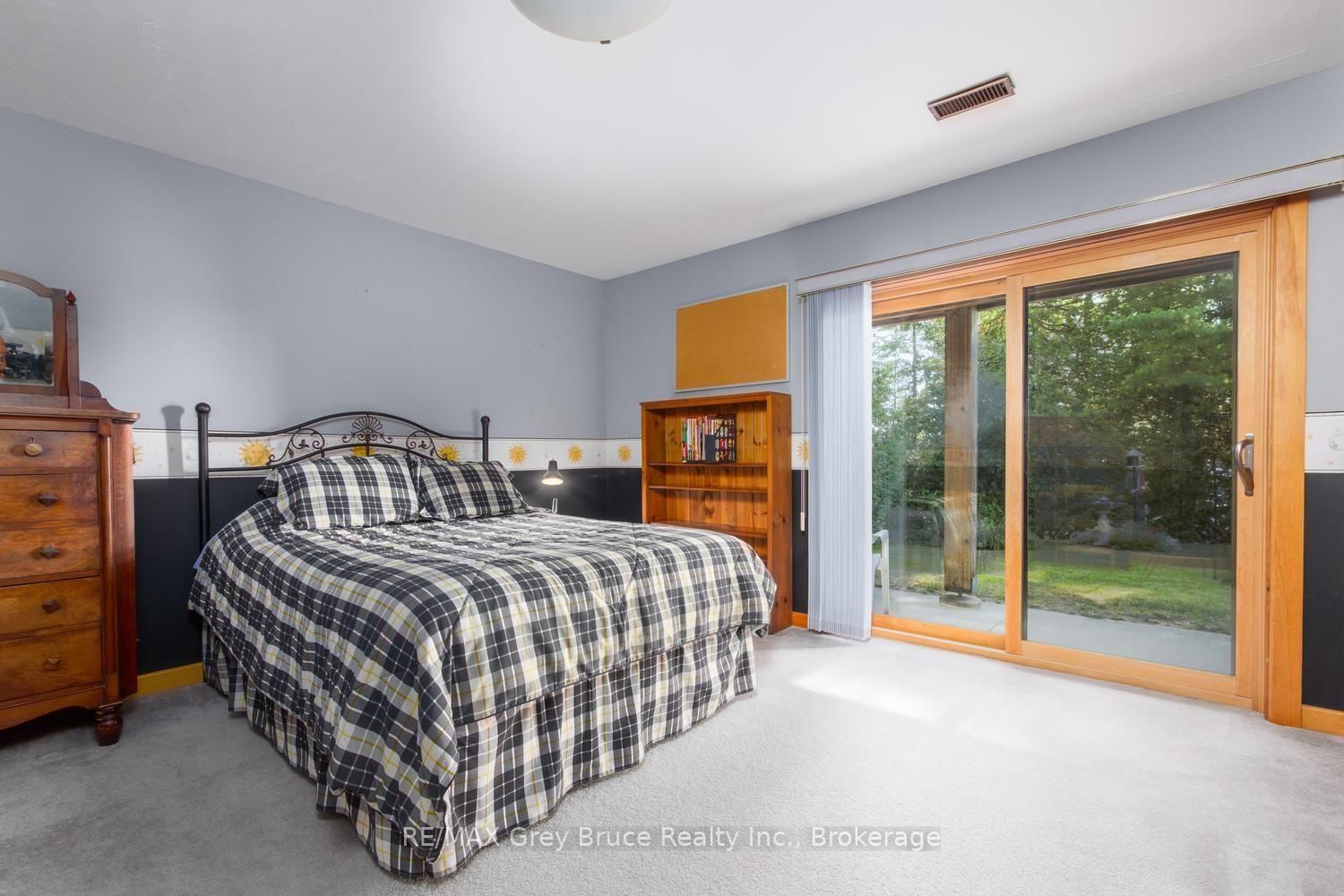 491 Balmy Beach Road • Georgian Bluffs, ON photo 29