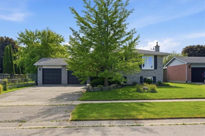 home for sale on 33 Edward Avenue