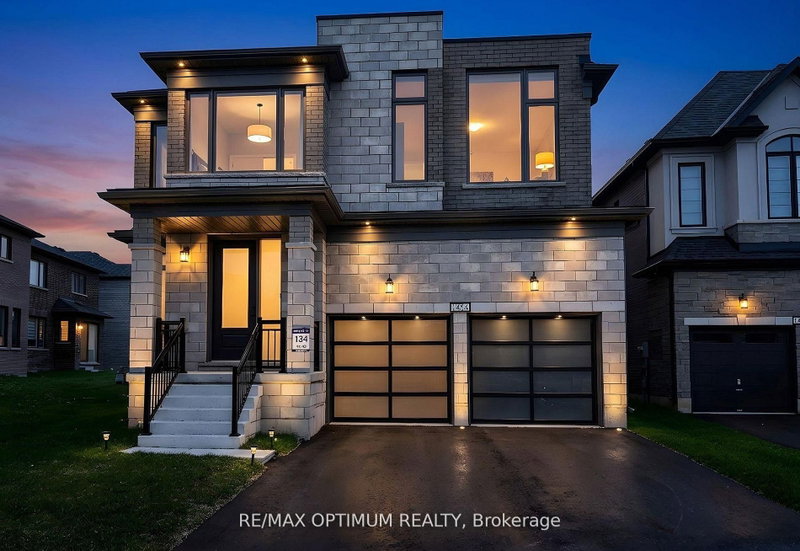 1454 Upper Thames Drive