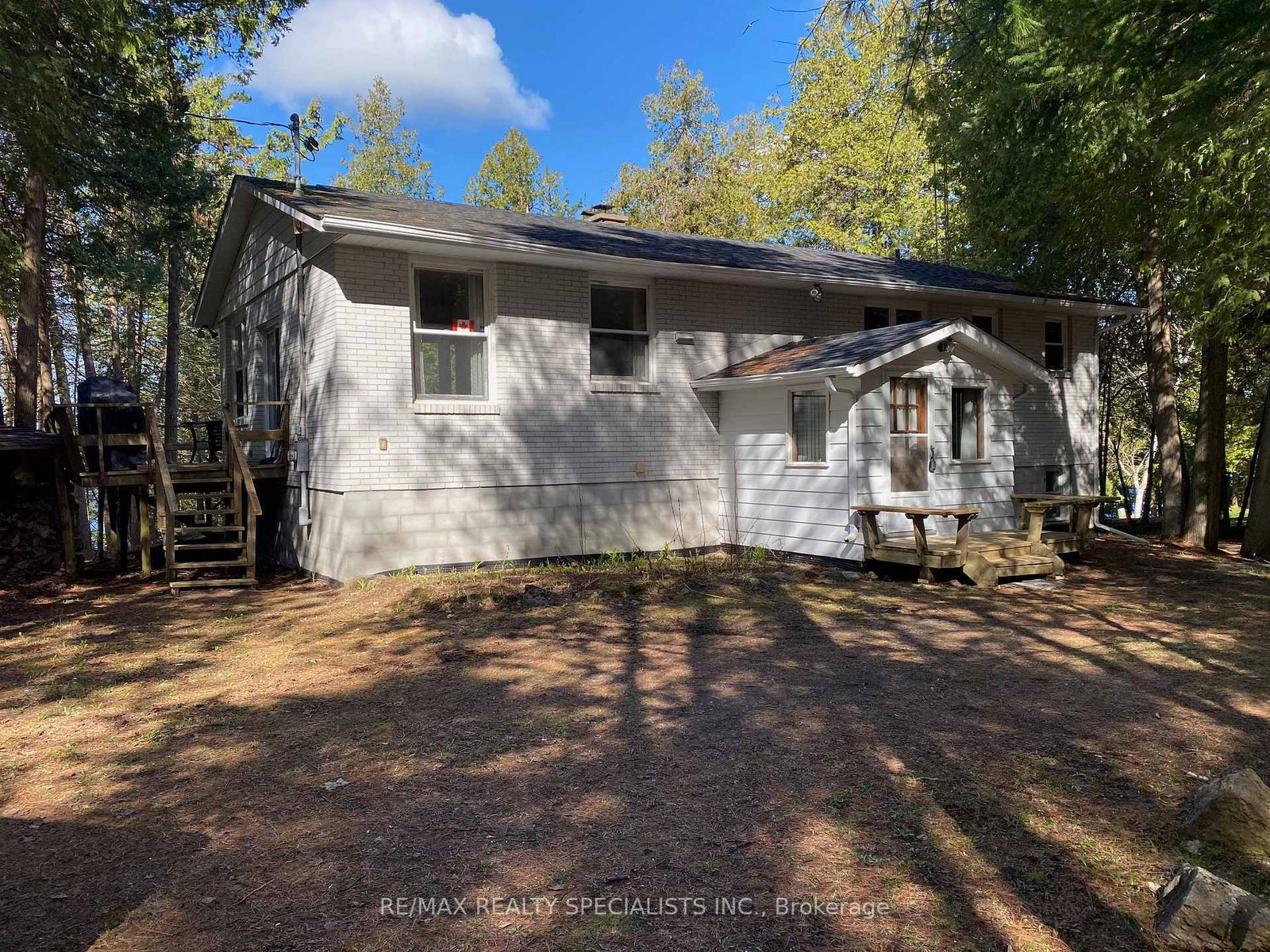 Listing Image 7