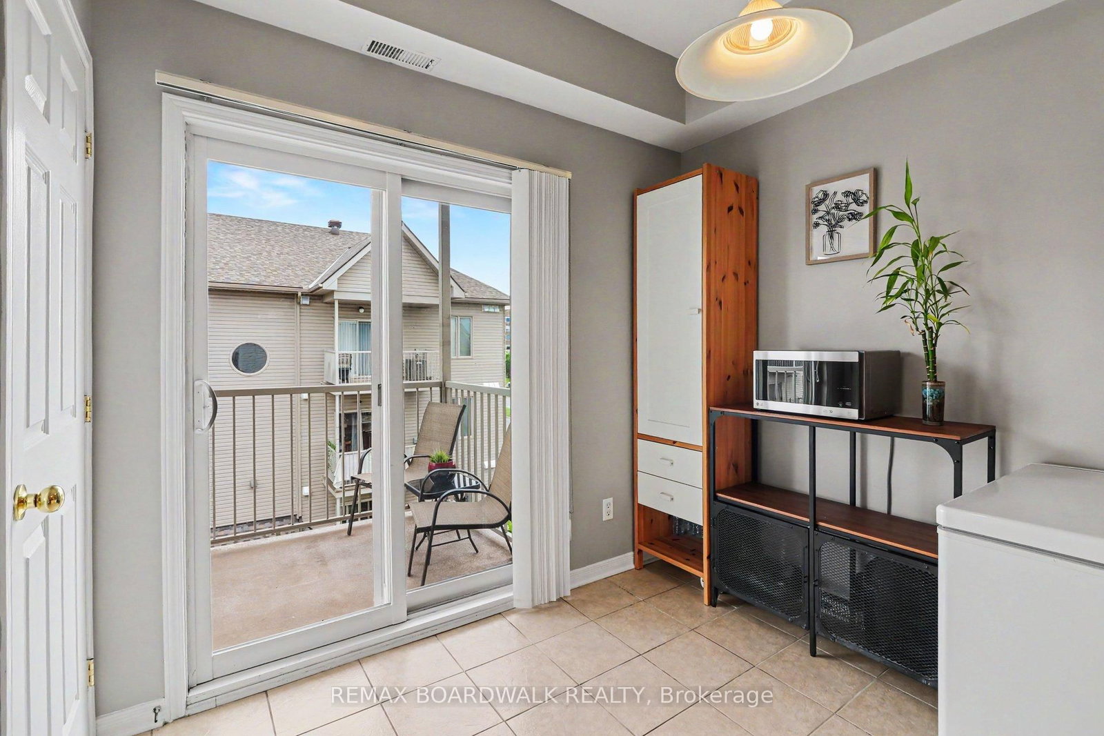 50 Briargate Private • #7 • Ottawa, ON photo 18