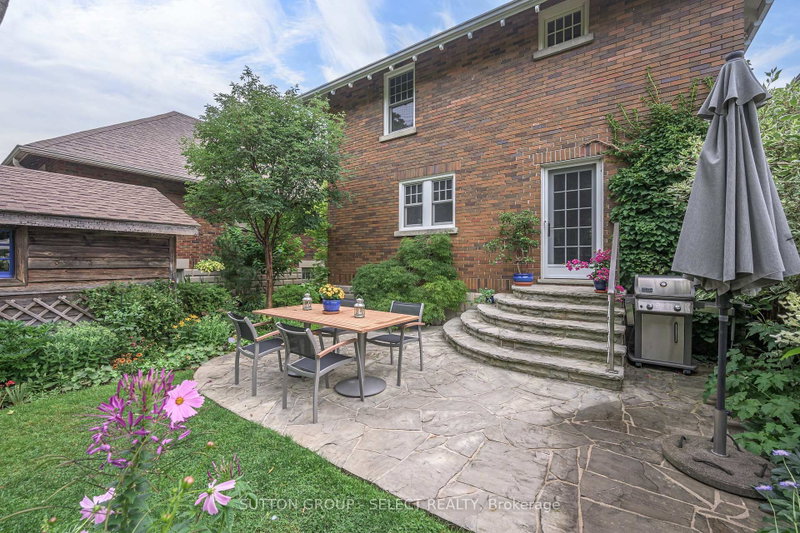 17 Willingdon Avenue