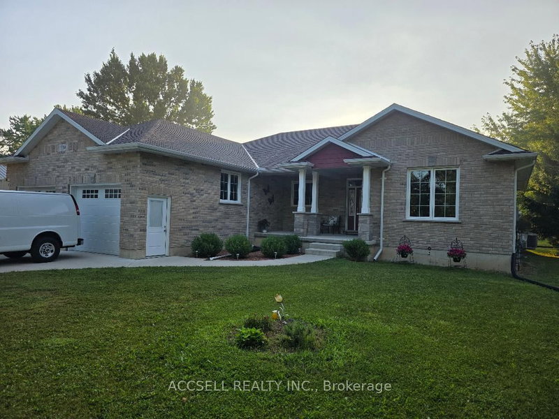 750 St. Clair Parkway