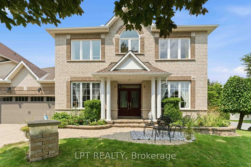 38 Crosspointe Avenue