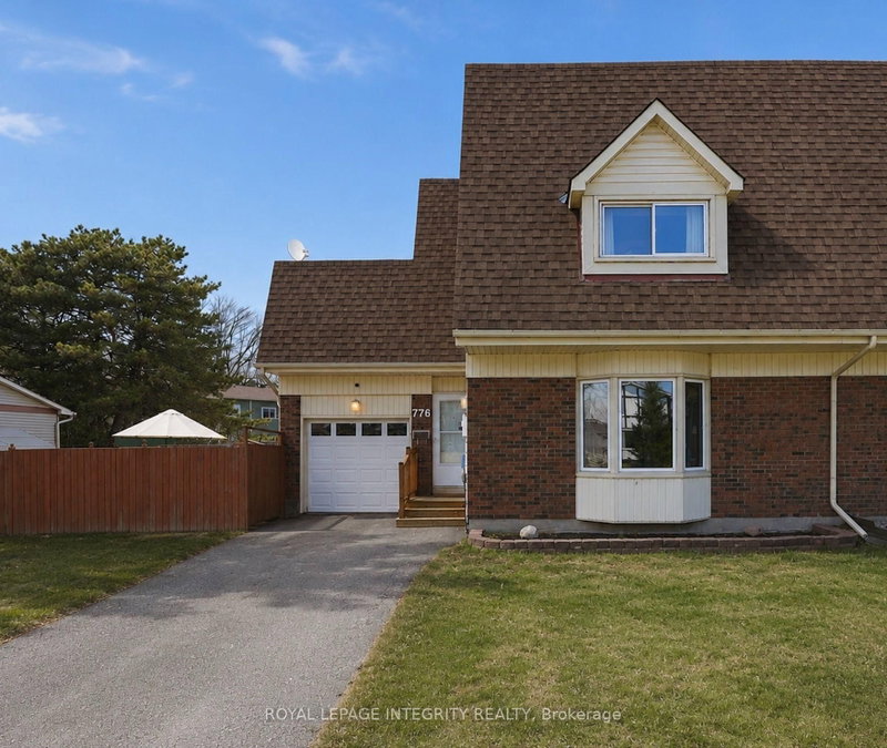 776 Vinette Crescent