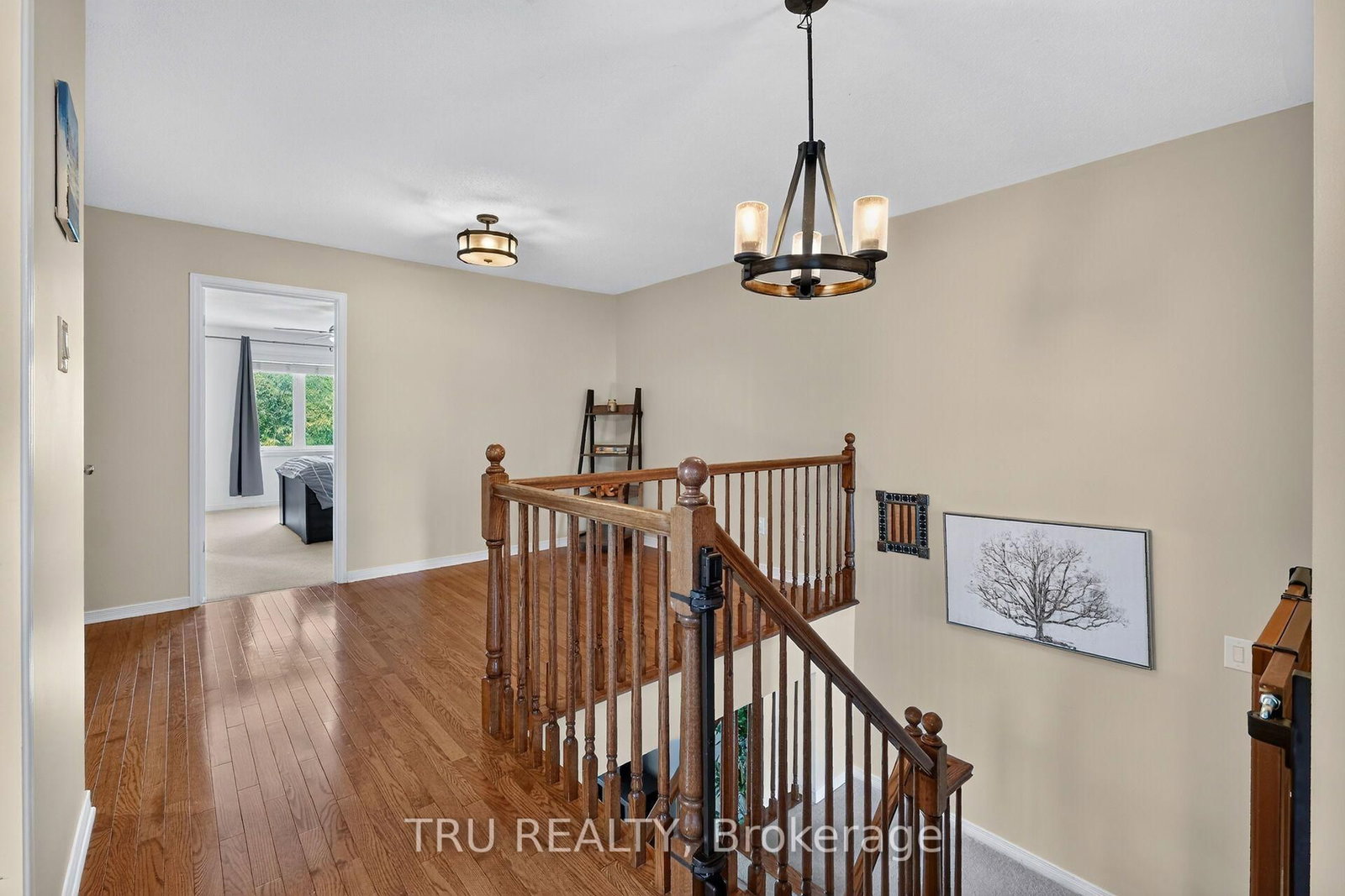 258 Parkrose Private • Ottawa, ON photo 21