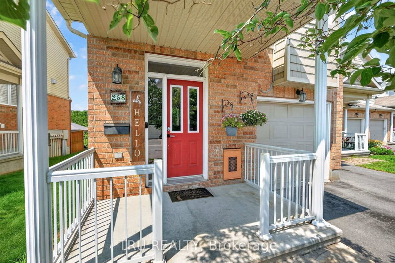 258 Parkrose Private