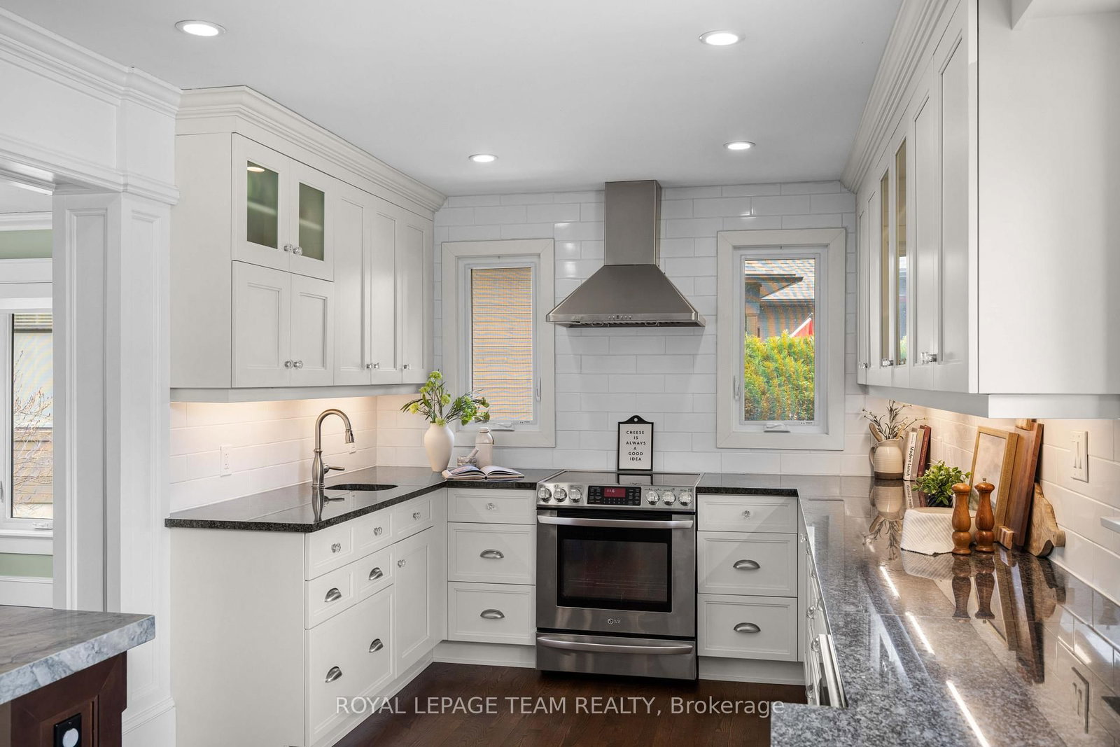 2 Lockview Road • Ottawa, ON photo 21