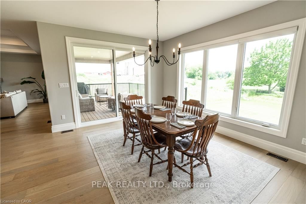 Detached House for sale at 21 Hudson Drive, Brant, Ontario, N3T 0V6 - Brantford Twp - MLS: X13615744